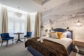Astoria Boutique Suites- Best Location by BQA